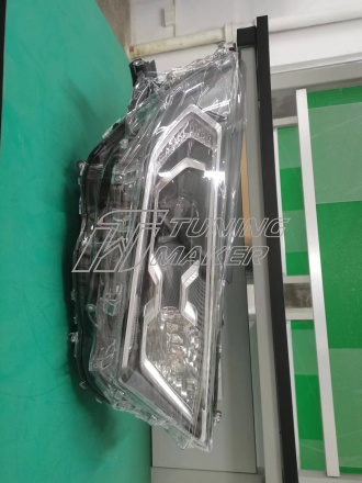 Фара Rav4 19 81170-0R190Z Halogen 2