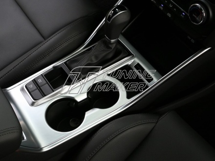 Накладка на центральную панель КПП Hyundai Tucson - Накладки