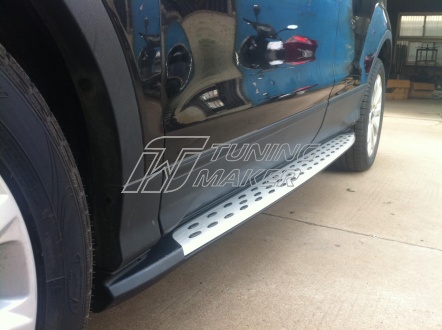 Пороги боковые штатные BENZ STYLE для Ford Kuga 2013+ - Боковые пороги