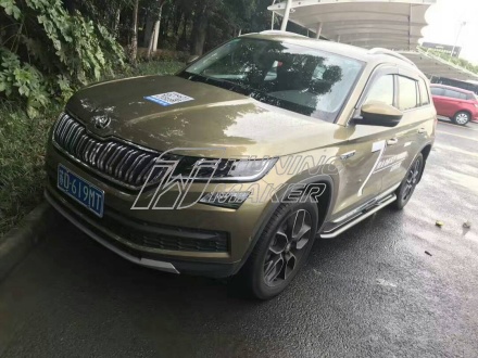 Штатные боковые пороги OEM Skoda Kodiaq 2017+ - Боковые пороги