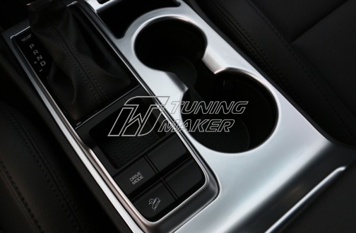 Накладка на центральную панель КПП Hyundai Tucson - Накладки