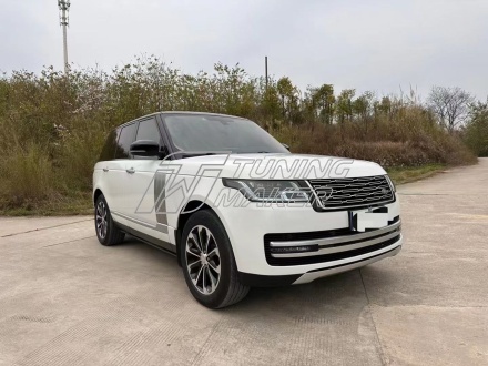 Range Rover Vogue рейстайлинг 2022